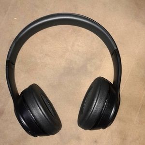 Bluetooth headphones